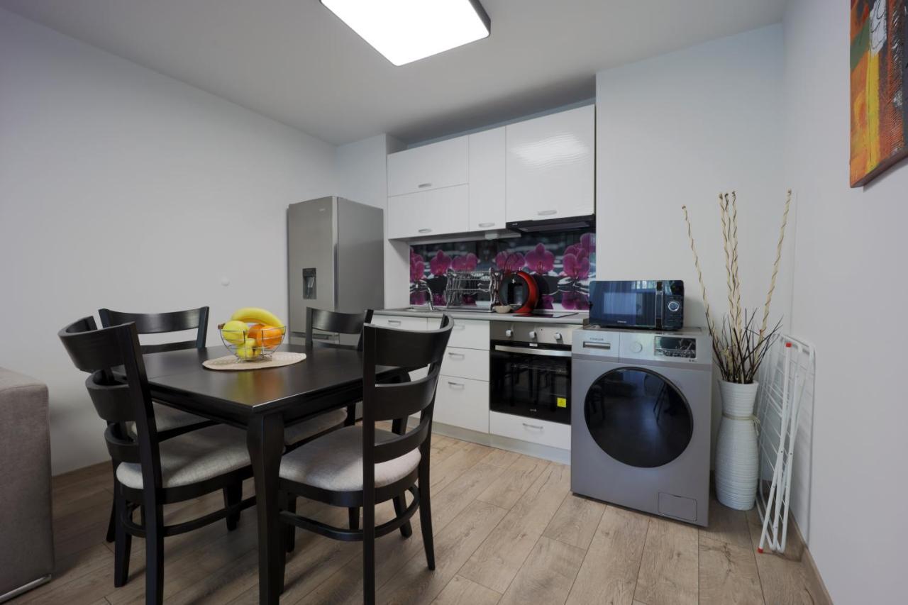 Apartments Relax 3&4 Варна Екстериор снимка